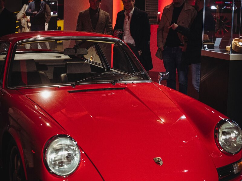 Porsche, orologi e sapori