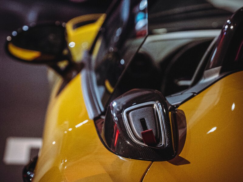Porsche, orologi e sapori