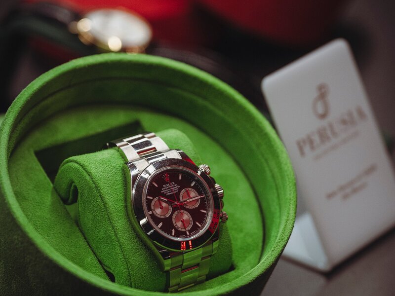 Porsche, orologi e sapori