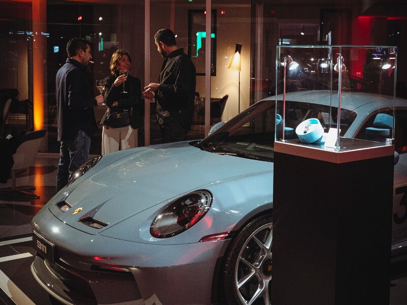 Porsche, orologi e sapori